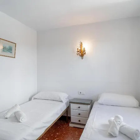 Διαμέρισμα Fuer 6 Personen Ca 90 Qm In Nerja, Andalusien Costa Del Sol *
